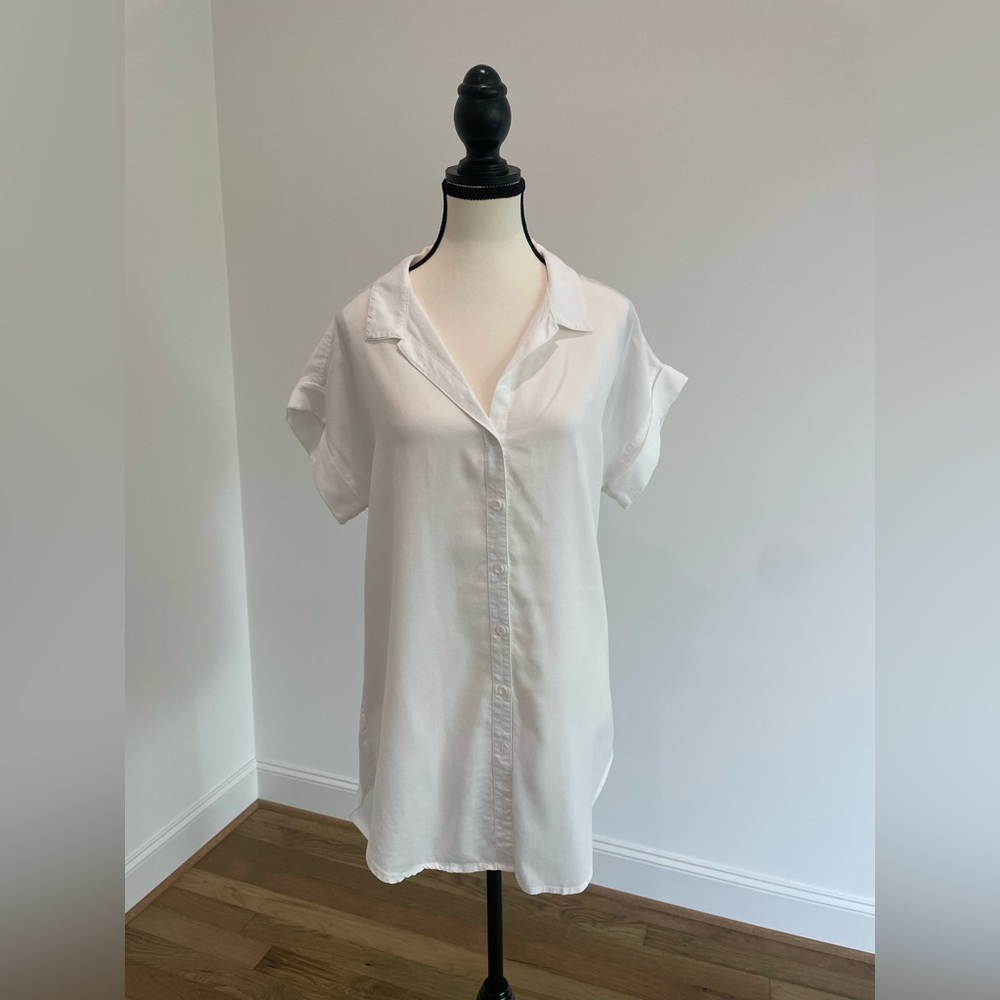 Cloth & Stone White Button-Down Shirt